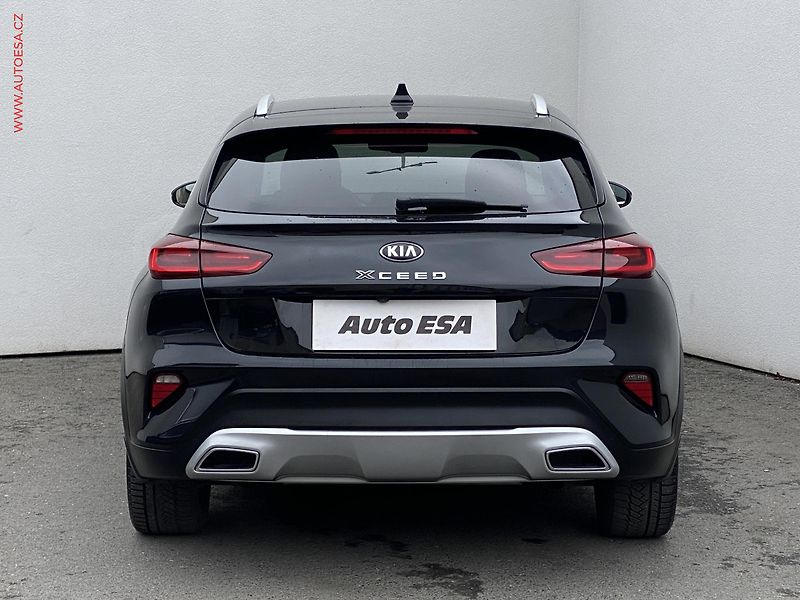 Kia XCeed (2019) 1.6T-GDi, 2.maj,ČR, AT. LED - fotka 5 z 19