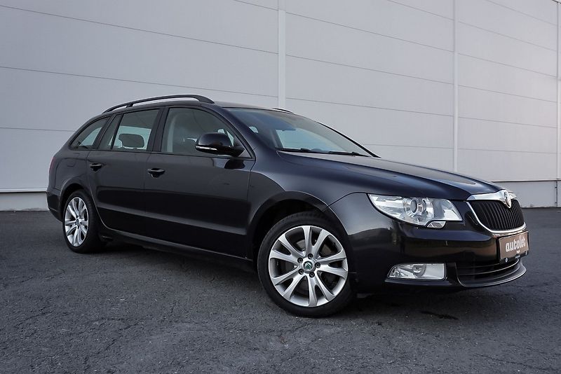 Škoda Superb (2013) 1.4 TSi 92kW Comfortline - fotka 2 z 27