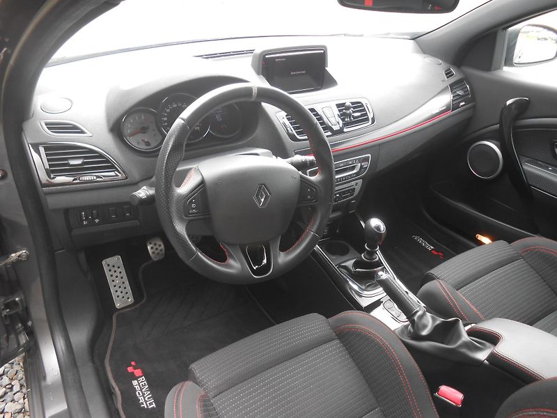 Renault Mégane R.S.-195KW,NAVI,TOP!!! - fotka 35 z 41