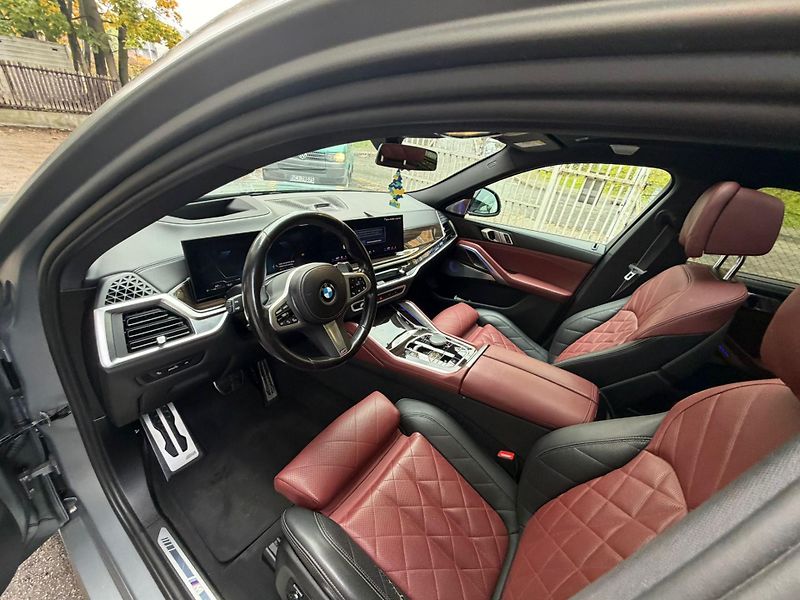 BMW X6 xDrive30d M Sport - fotka 13 z 23