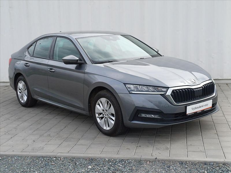 Škoda Octavia 1,5   TSI 110kW Ambition - fotka 3 z 28