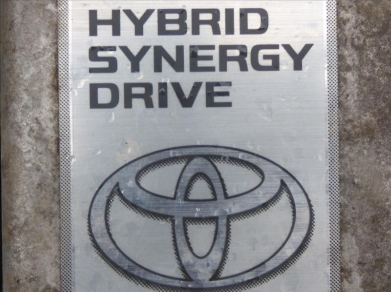 Toyota Yaris 1,5 Hybrid, Digi Klima, servis - fotka 53 z 60