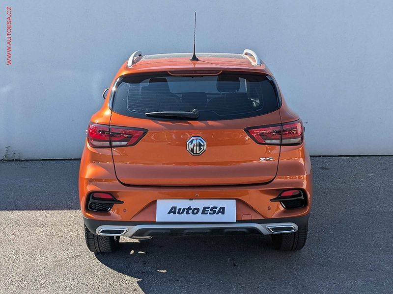 MG ZS (2024) 1.0TGi, 1.maj,ČR, AC, panor - fotka 5 z 17