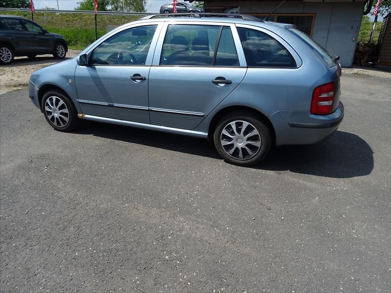 Škoda Fabia 1,4 - fotka 6 z 23