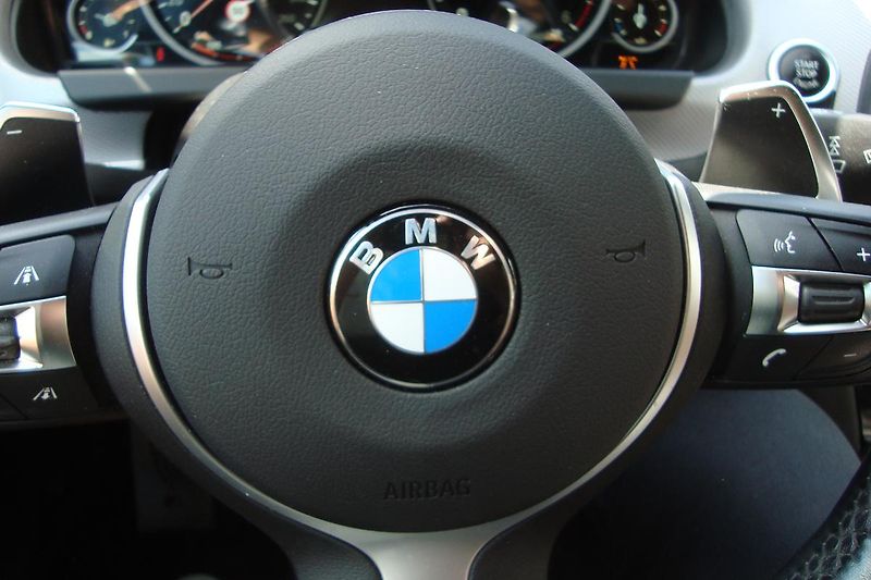 BMW Řada 6 (2016) Gran Coupé 640d M Xdrive,ČR - fotka 63 z 78