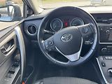 Toyota Auris 1,8HYBRID STYLE, ČR - náhled 11