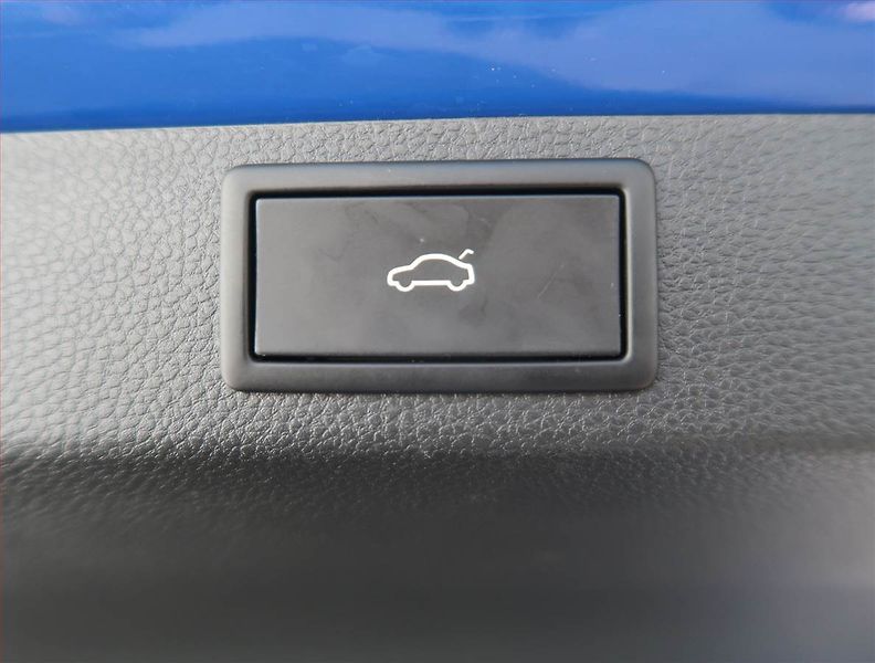 Škoda Karoq (2023) Ambition Plus 2.0 TDI, 4X4,DSG - fotka 16 z 25
