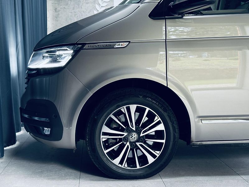 Volkswagen Multivan (2023) 6.1*4x4*DSG*ZÁRUKA.02/27 - fotka 12 z 40
