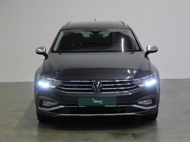 Volkswagen Passat - fotka 4 z 26