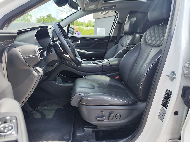 Hyundai Santa Fe 2.2 CRDi/142kW STL PRM PANO - fotka 18 z 41