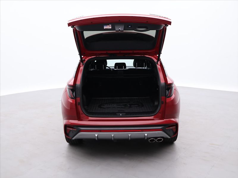 Hyundai Tucson 1,6 T-GDI PHEV 132kW Style 4x4 - fotka 9 z 28