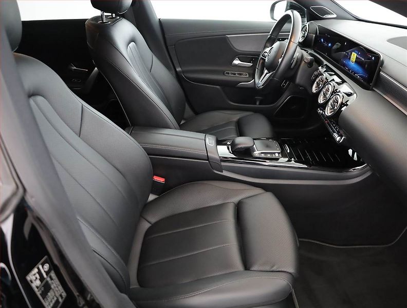 Mercedes-Benz CLA (2021) 220 d 4MATIC - fotka 7 z 21