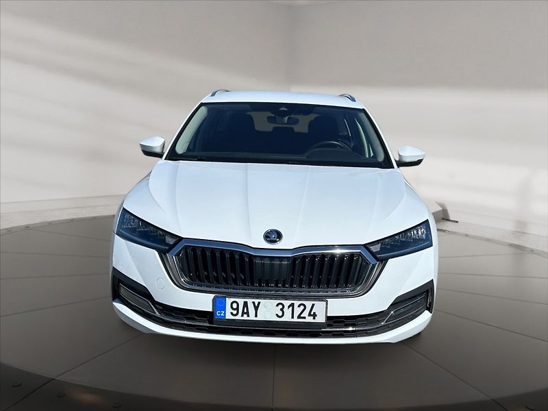 Škoda Octavia 1,5 e-TEC 110 Style AT - fotka 2 z 11