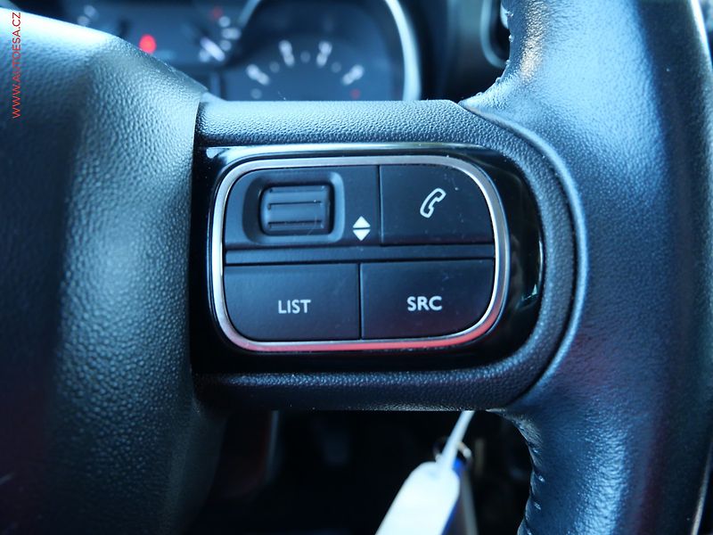Citroën C3 Aircross (2020) 1.2PT, Shine, navi - fotka 17 z 19