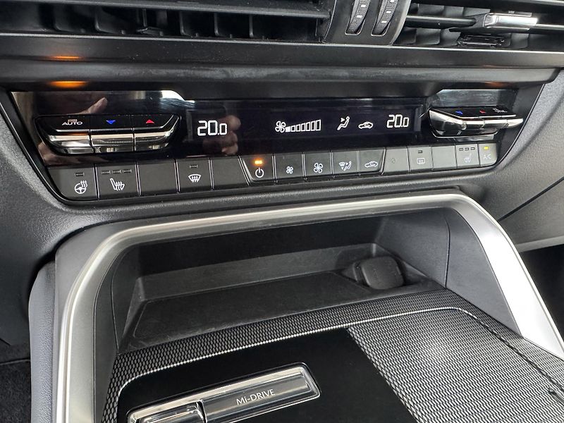 Mazda CX-60 2,5 PHEV*AWD*241kW*REZERVACE! - fotka 22 z 34