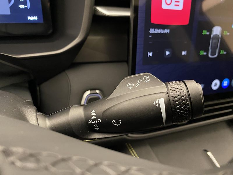Lynk & Co 01 (2026) MORE PHEV AUT CZ 1.maj - fotka 24 z 52