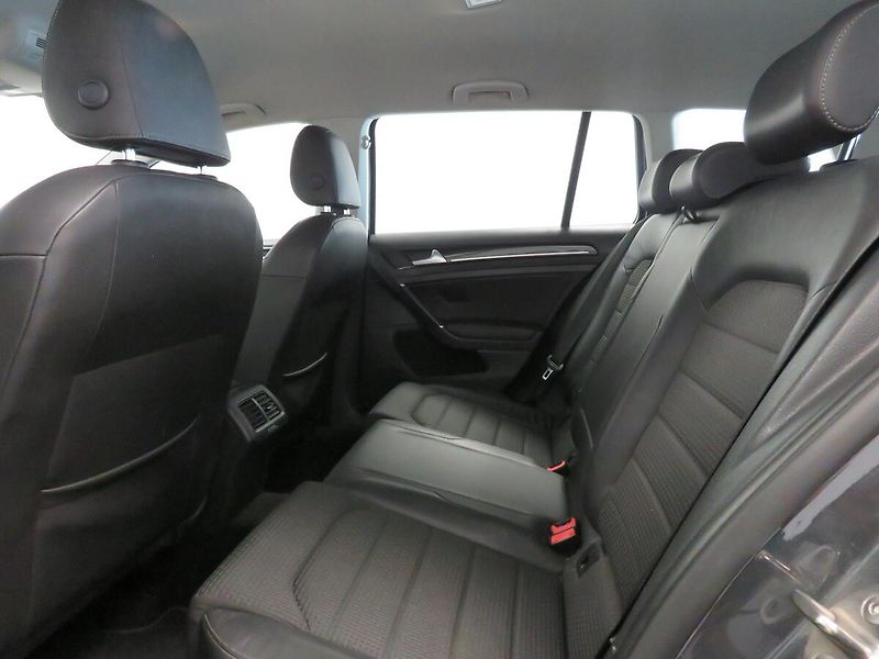 Volkswagen Golf - fotka 19 z 20