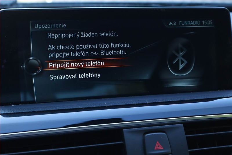 BMW Řada 3 (2016) 320 d, Serv.kniha, Navi - fotka 16 z 25