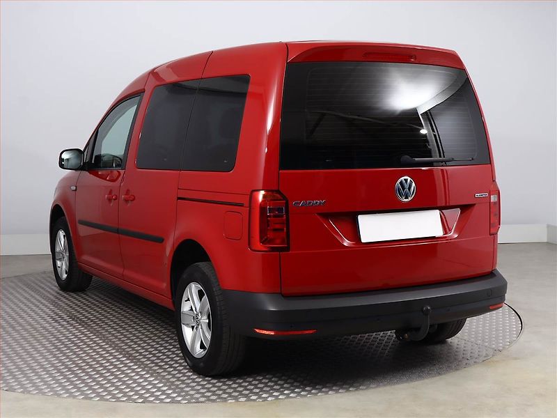 Volkswagen Caddy (2021) 1.4 TGI CNG, 5Míst, ČR, DPH - fotka 4 z 14