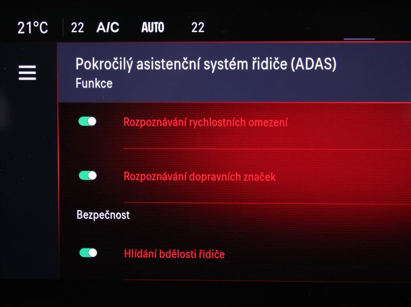Opel Astra 1,6 PHEV 180k. GS-line 15tkm. - fotka 14 z 25