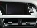 Audi A4 (2011) 2.0 TDI, AT, autoAC - náhled 11