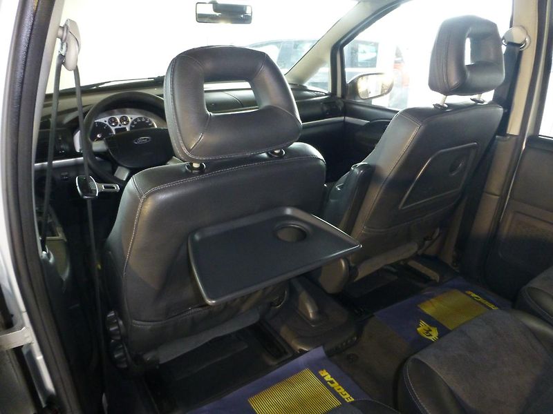Ford Galaxy (2002) 1,9TDI-Vyhř.Sedadla-kůže-Ghia - fotka 12 z 23