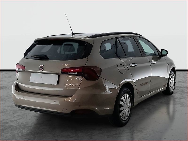 Fiat Tipo (2018) 1.4 16V, Park. senzory - fotka 5 z 15