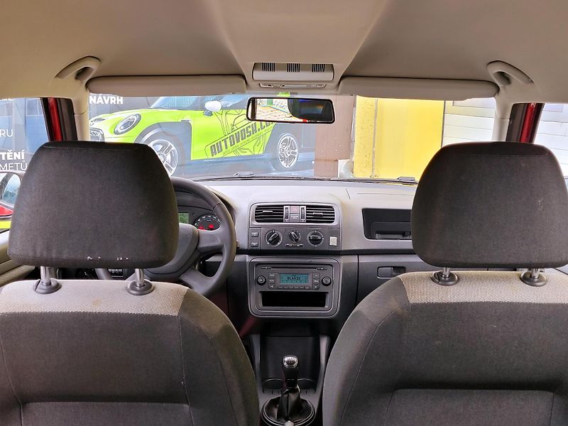 Škoda Roomster TSi *SERV.KNÍŽKA* KLIMATIZACE - fotka 15 z 40