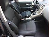 Toyota Auris (2012) 1.4 D-4D, Navi, Vyhř. sedaček - náhled 9
