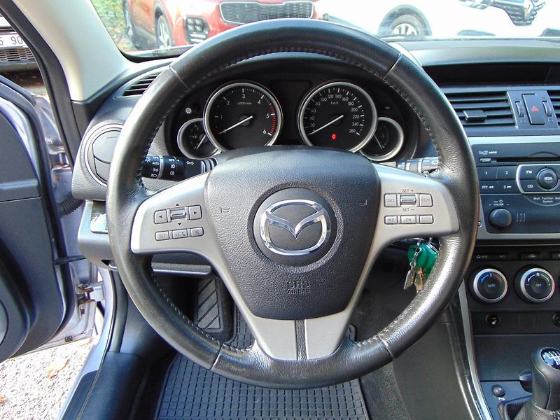 Mazda 6 2,0 Di-D,ČR,SERVISKA - fotka 10 z 19