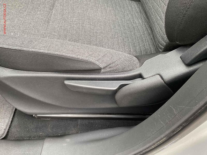 Citroën C3 Picasso (2016) 1.2PT, Exclusive - fotka 14 z 17