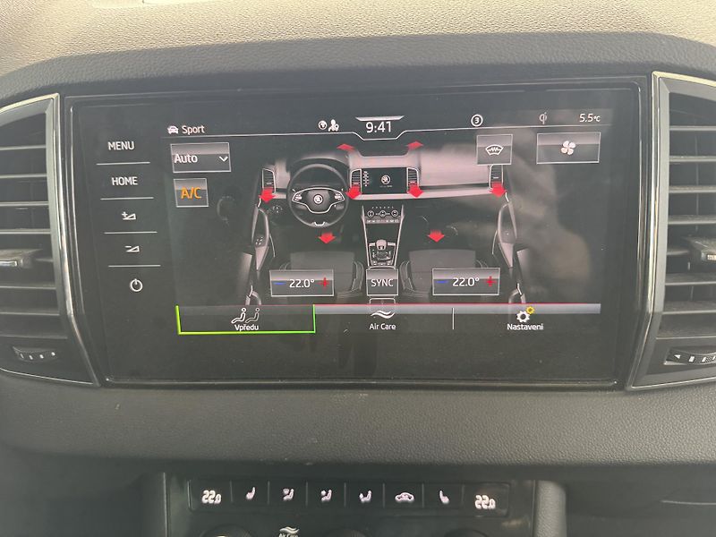 Škoda Karoq (2024) 2,0TDI DSG REZERVACE - fotka 19 z 21