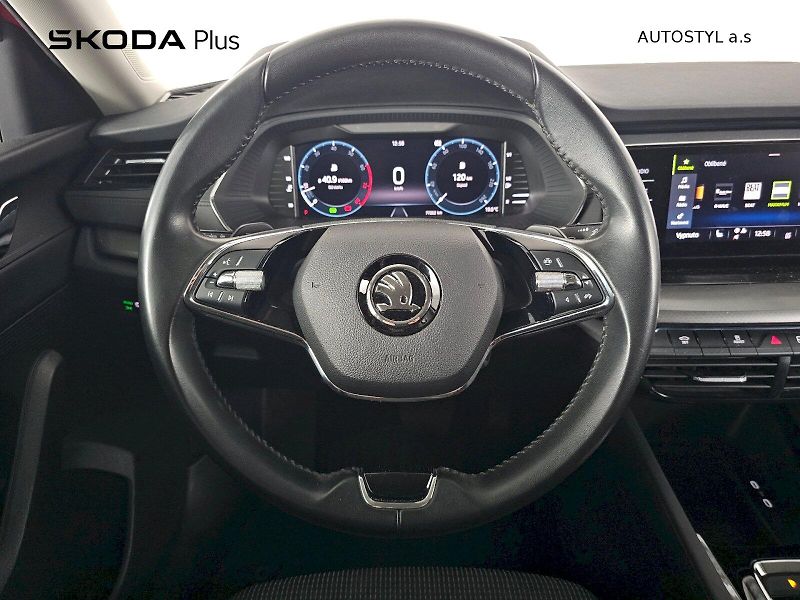 Škoda Octavia (2023) 1.5TSi 110kW DSG AMBITION TECH - fotka 5 z 30
