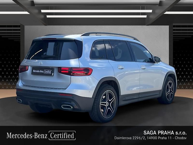 Mercedes-Benz GLB 200 d 4MATIC AMG Night - fotka 4 z 18