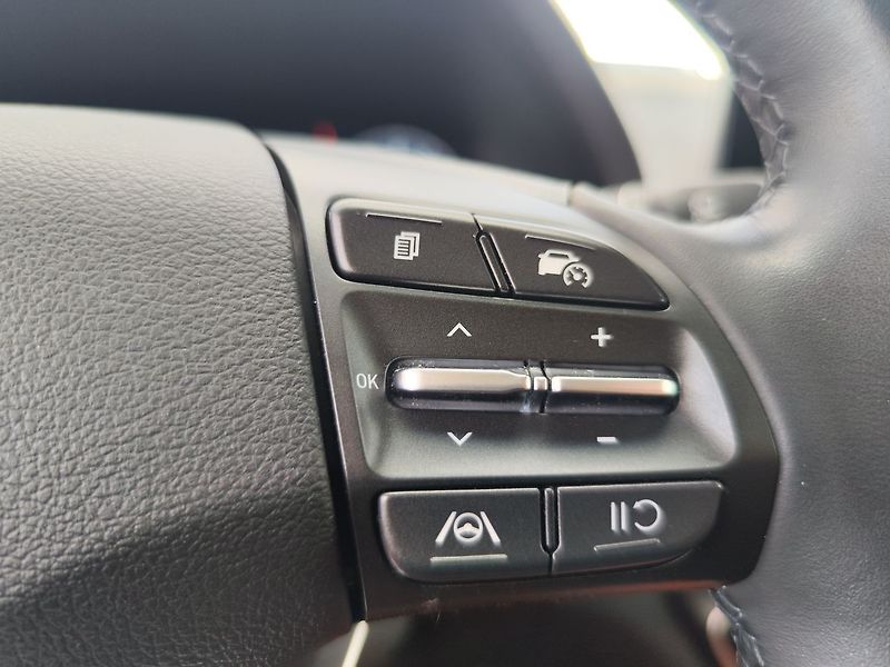 Hyundai i30 1.5 T-GDI/103kW Style - fotka 28 z 34
