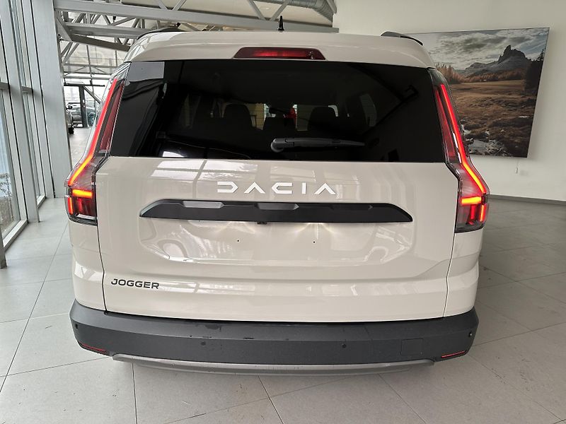 Dacia Jogger (2026) JOURNEY Tce 110 SKLADEM SLEVA - fotka 5 z 24