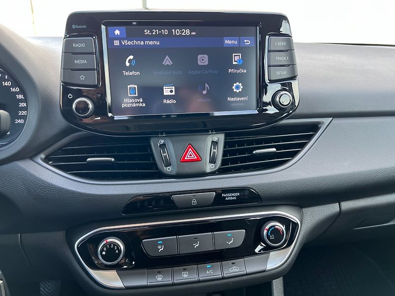 Hyundai i30 (2023) Com.1.0T-GDi Comfort! ČR+1maj. - fotka 15 z 34
