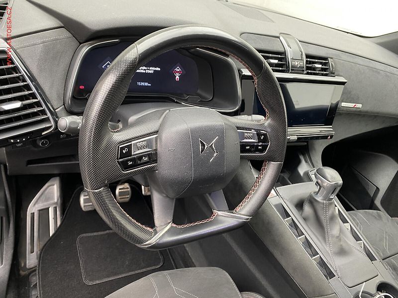 DS Automobiles DS7 Crossback (2019) 1.5 HDi, AC, LED, navi - fotka 12 z 18