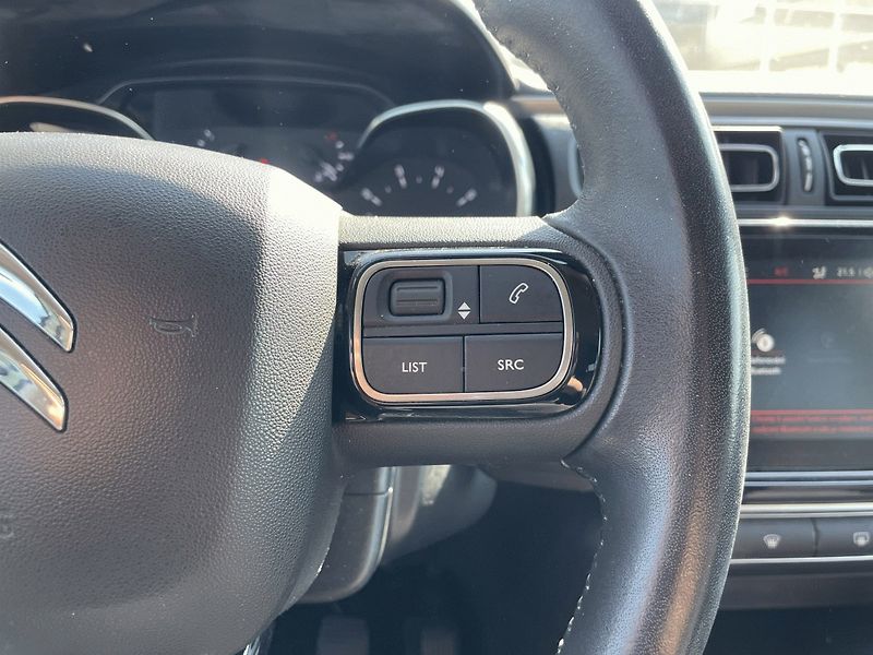 Citroën C3 (2017) 1.2 PureTech,Feel,60kW,1.Maj,Č - fotka 14 z 35