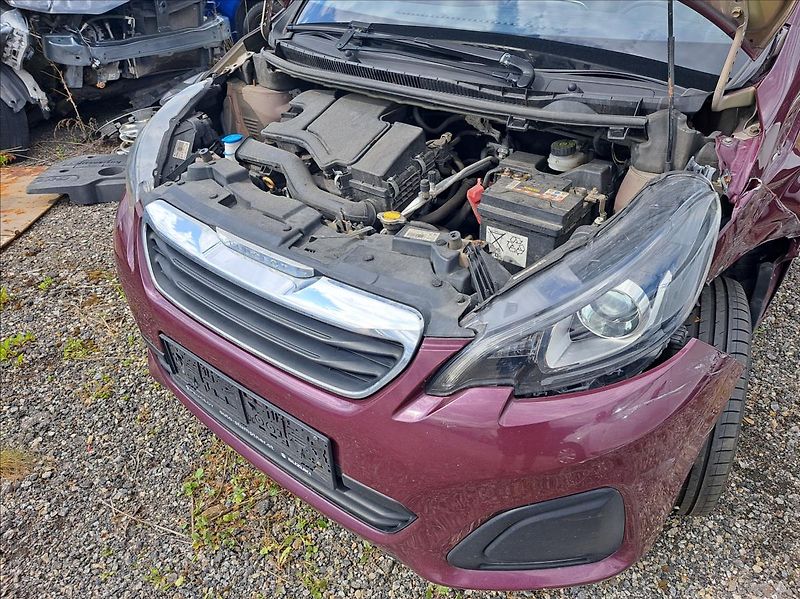 Peugeot 108 1,0 i - fotka 28 z 28