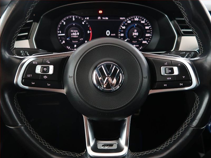 Volkswagen Passat (2019) R-Line 2.0 TDI, 4X4, Automat - fotka 16 z 26