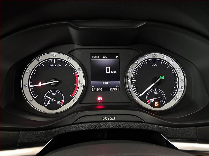 Škoda Karoq (2018) 1.5 TSI, Automat, ČR,1.maj - fotka 11 z 19