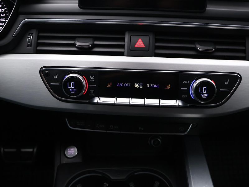 Audi A4 2,0 140KW S-Line Quattro CZ LE - fotka 18 z 27