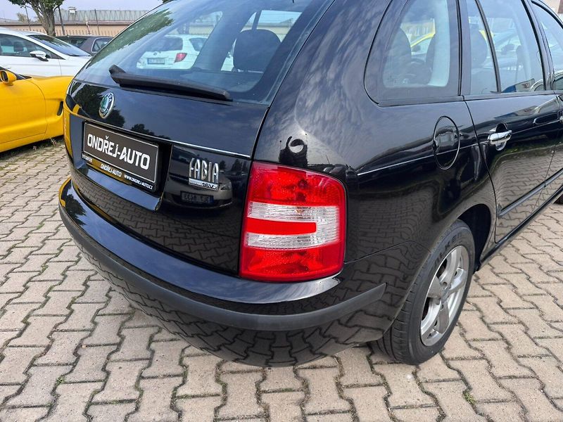 Škoda Fabia (2005) 1,4i 55 KW 1. MAJITEL STK KOLA - fotka 11 z 50