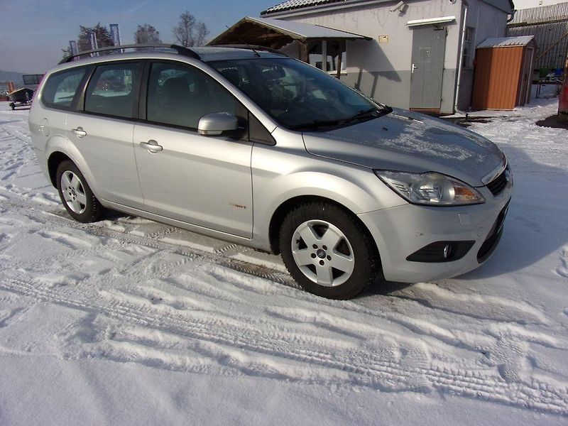 Ford Focus 1,6 TDCI - fotka 2 z 18