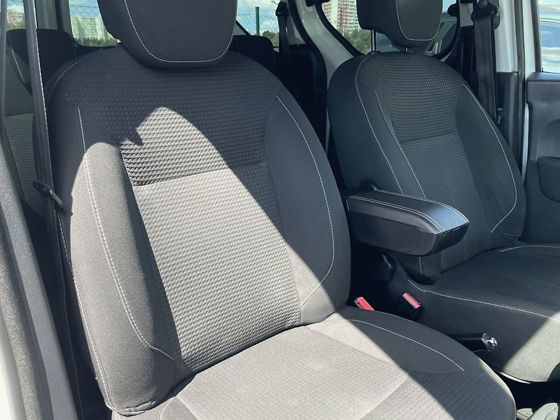 Dacia Dokker (2018) 1.6,75kW,Klima,ČR - fotka 28 z 31