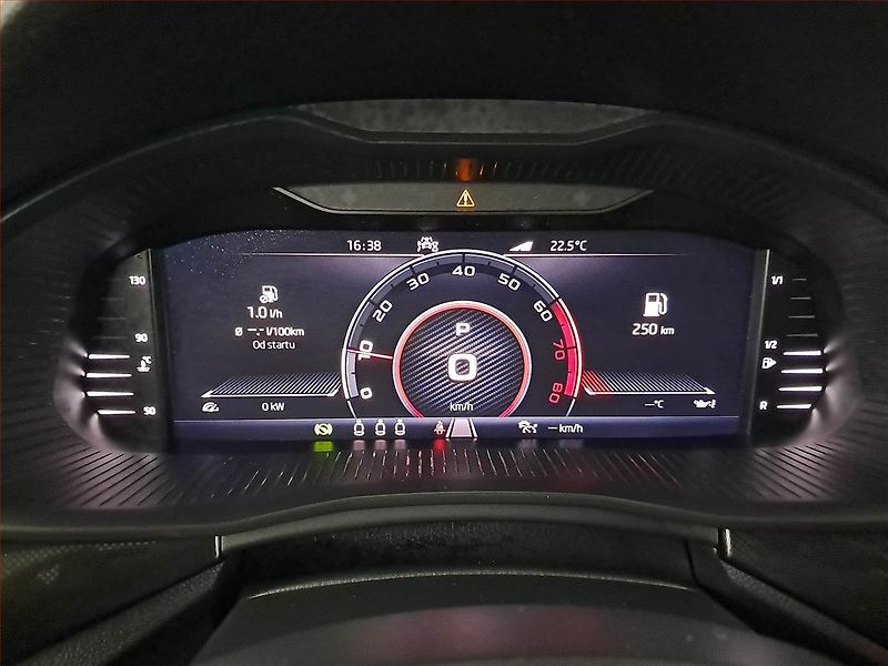 Škoda Scala (2021) Monte Carlo 1.0 TSI, Automat - fotka 11 z 24