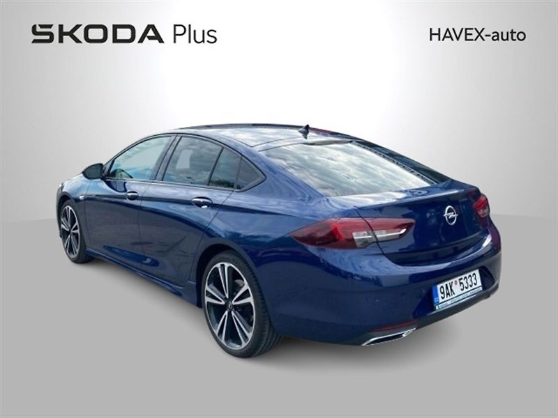 Opel Insignia (2022) 2.O CDTi GS Line - fotka 2 z 5
