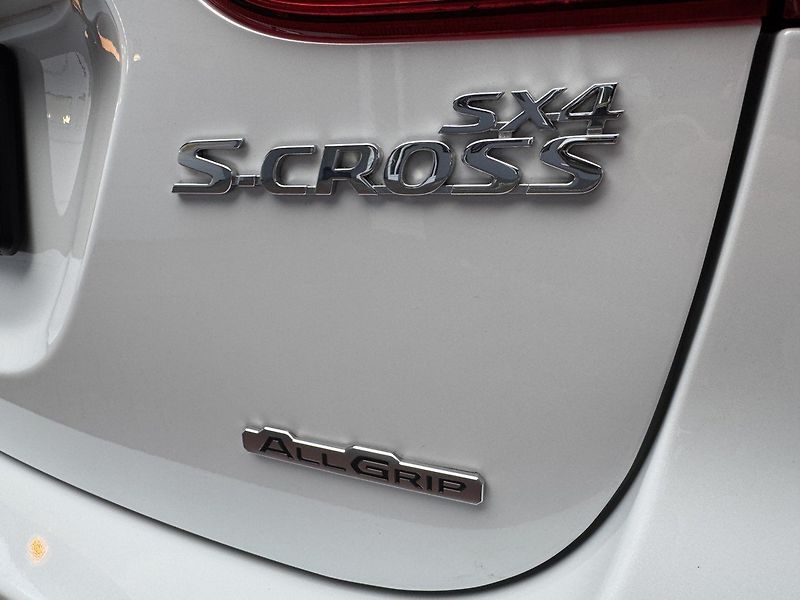 Suzuki SX4 S-Cross (2018) 1.4i BoosterJet AWD LED Navi - fotka 42 z 50