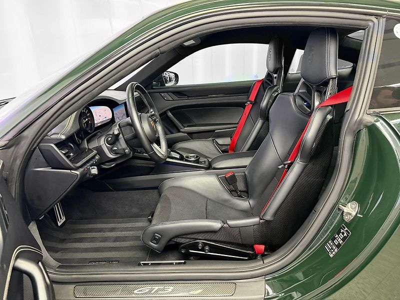 Porsche 911 GT3 TOURING 992, PDK, MATRIX P - fotka 10 z 24